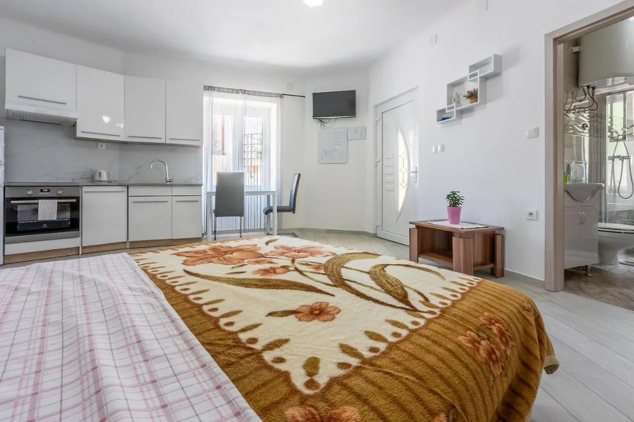 Apartment Studio Novi Vinodolski Croatia